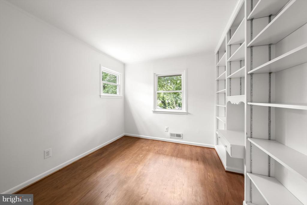 3127 BATTERSEA LANE