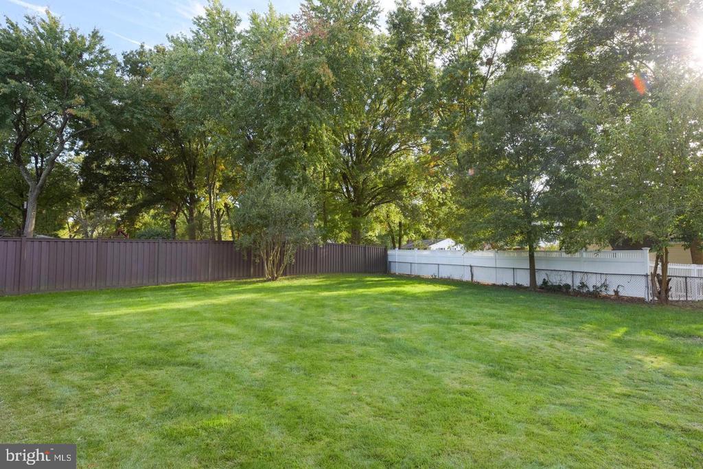 8506 WAGON WHEEL RD