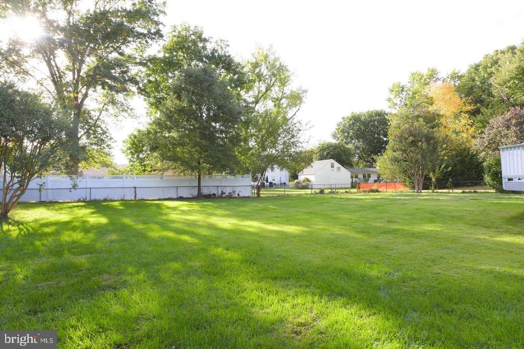 8506 WAGON WHEEL RD