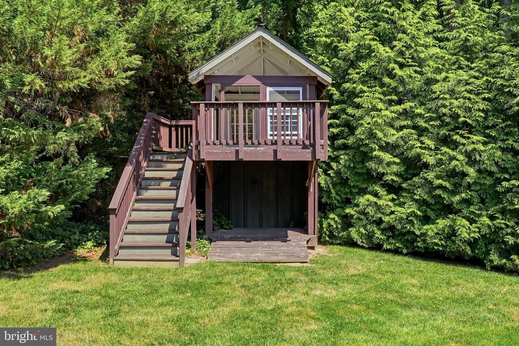 2850 ROSEMARY LANE