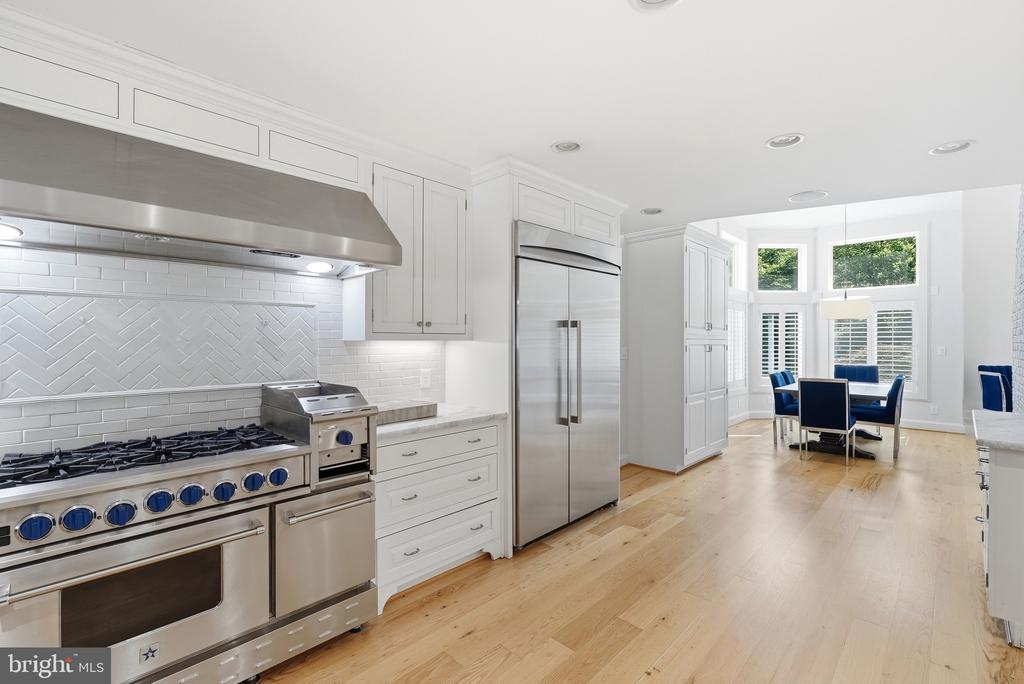 2850 ROSEMARY LANE