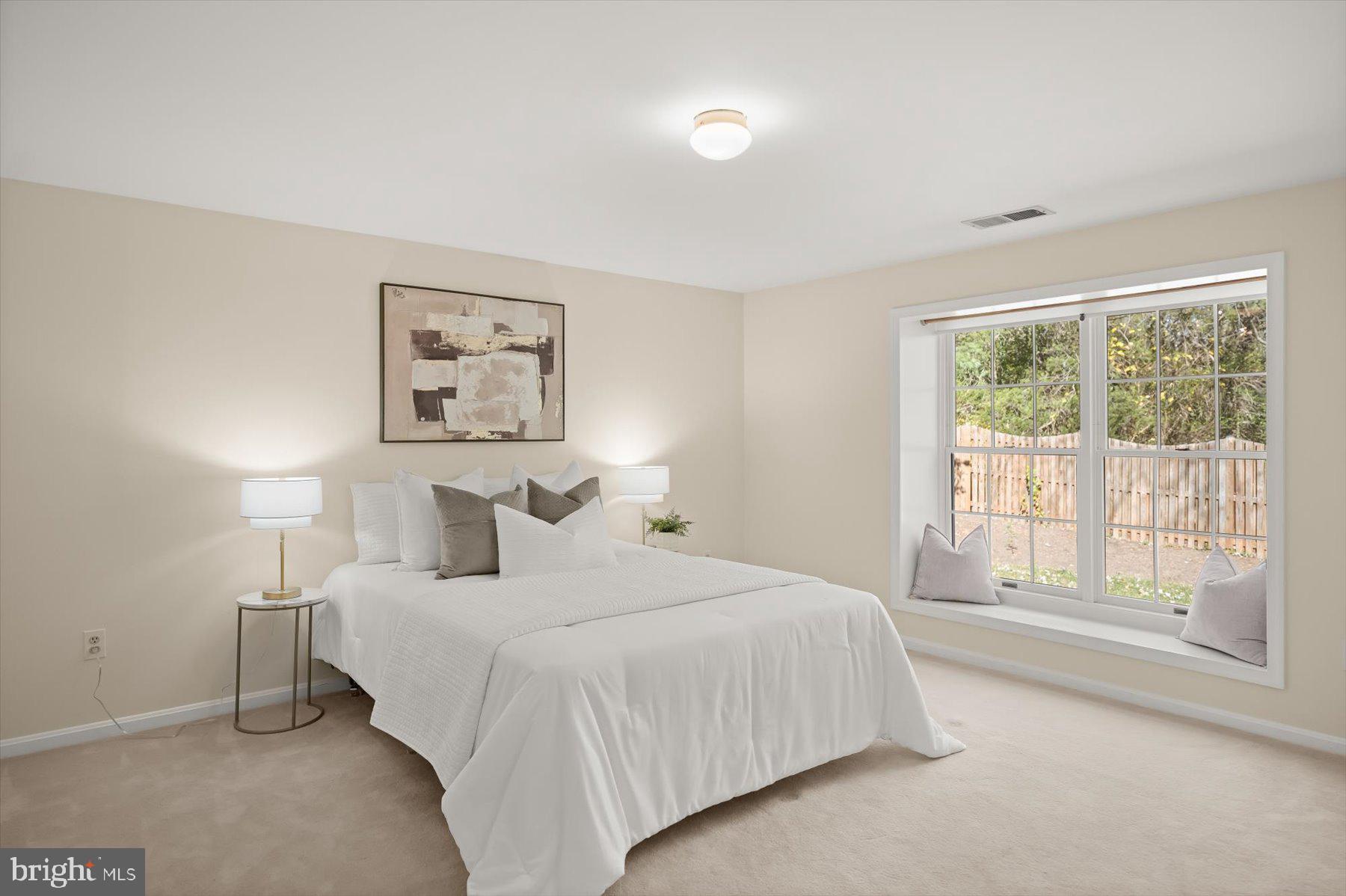 714 DONALDSON LANE SW