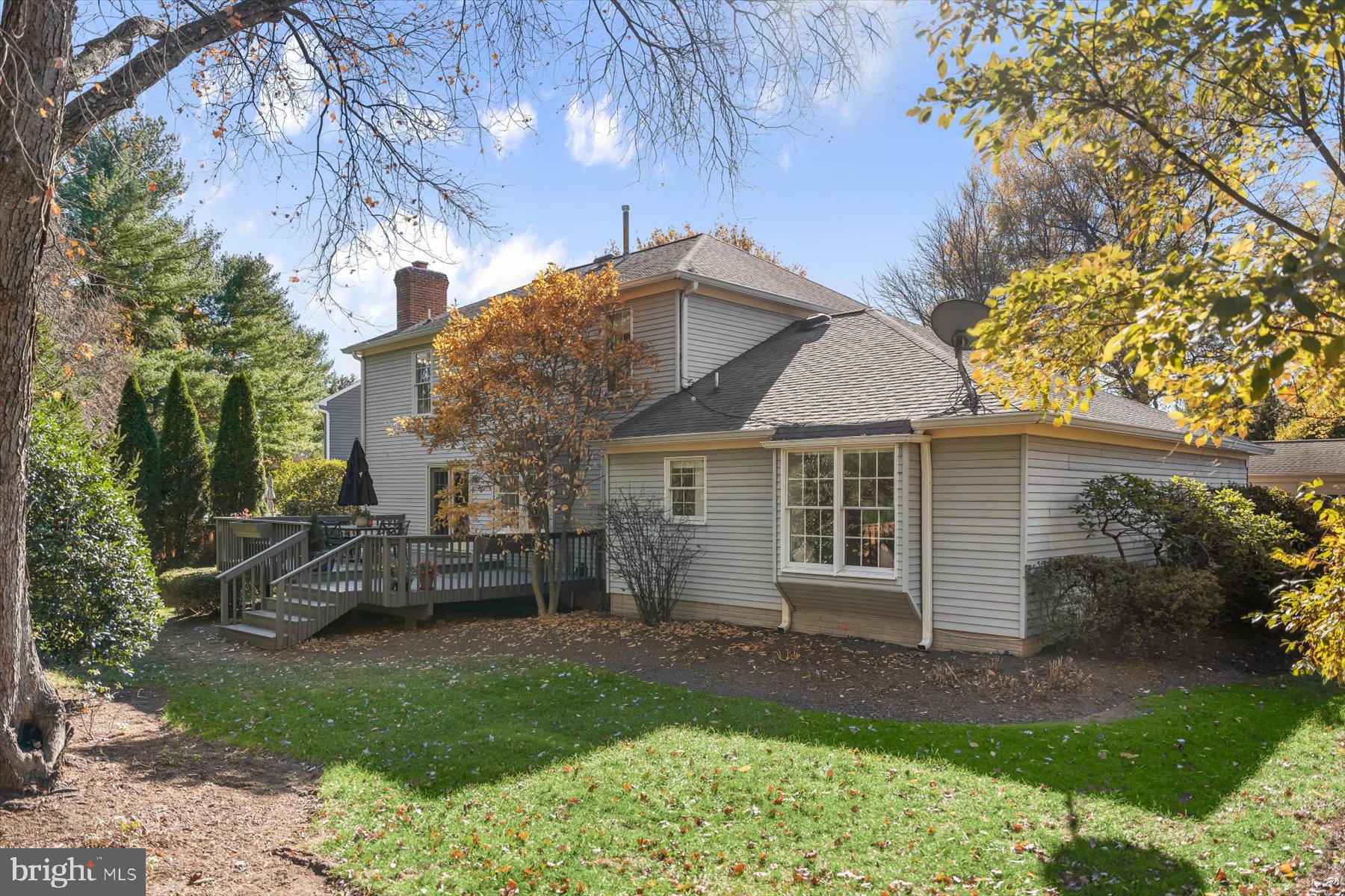 714 DONALDSON LANE SW