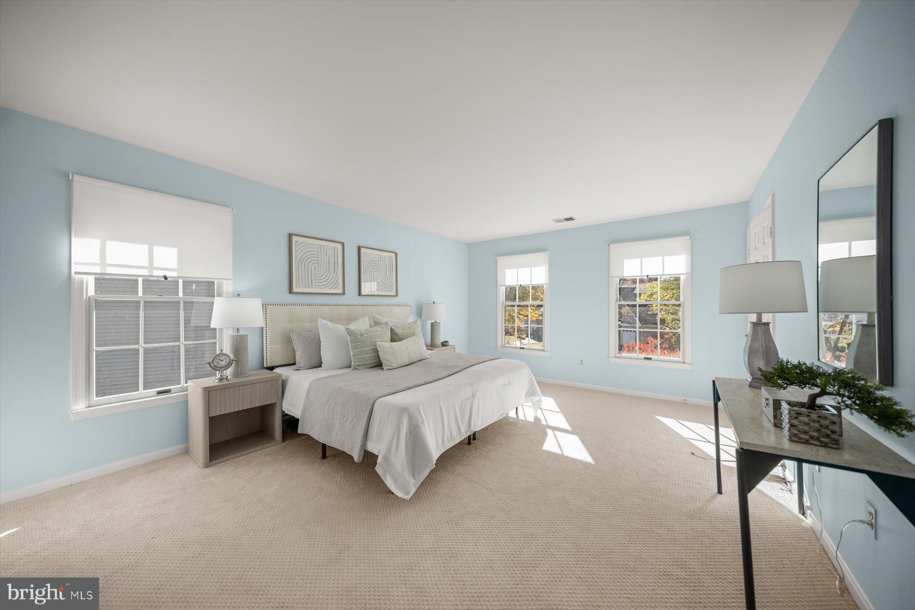 714 DONALDSON LANE SW