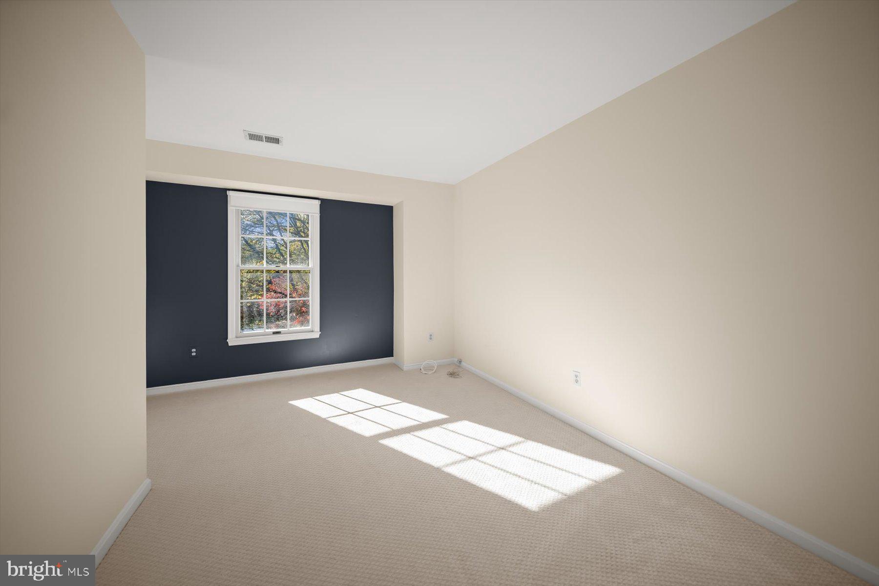 714 DONALDSON LANE SW