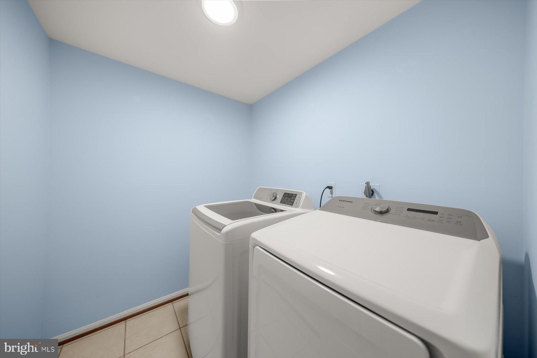 714 DONALDSON LANE SW