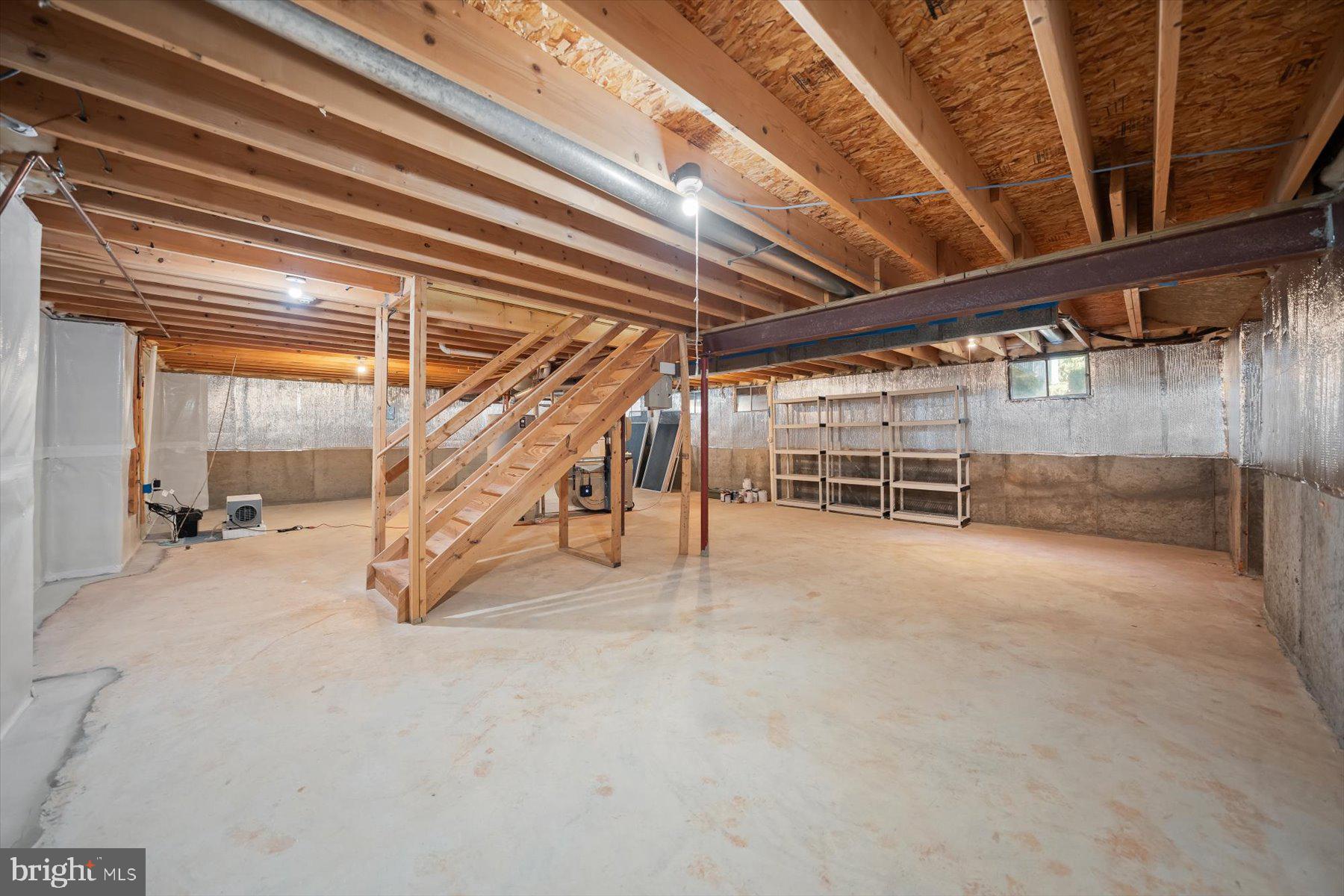 714 DONALDSON LANE SW