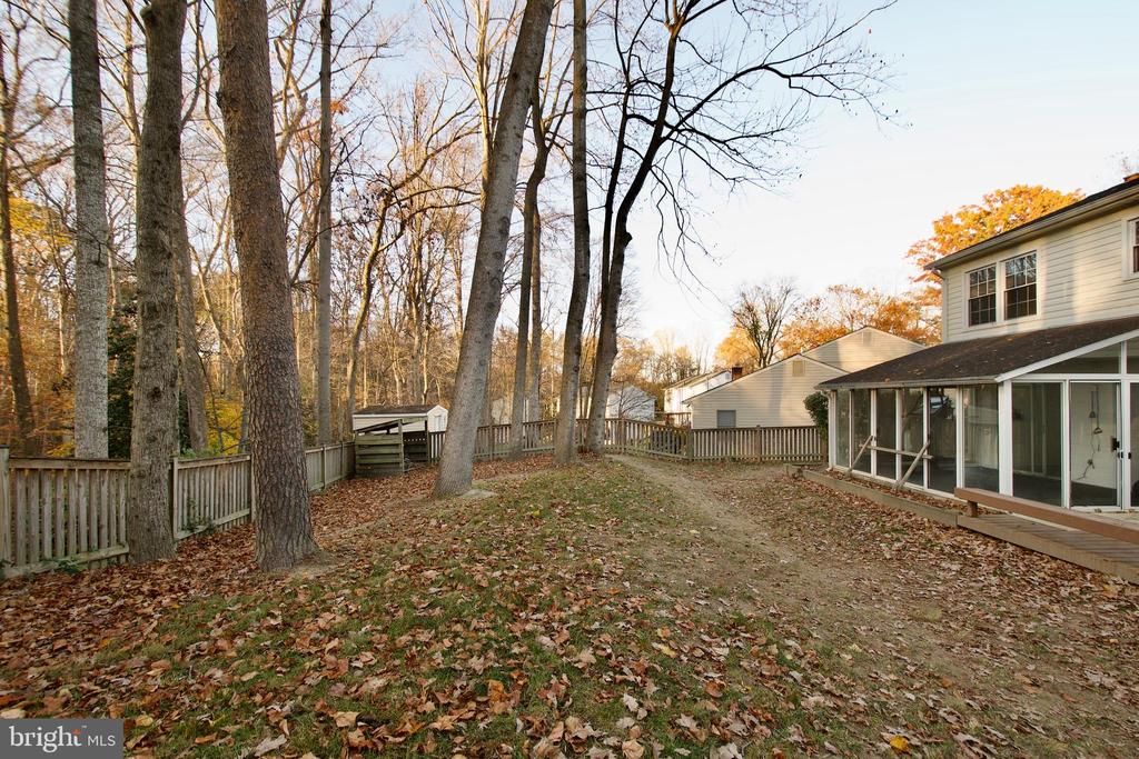11960 Governors Ct