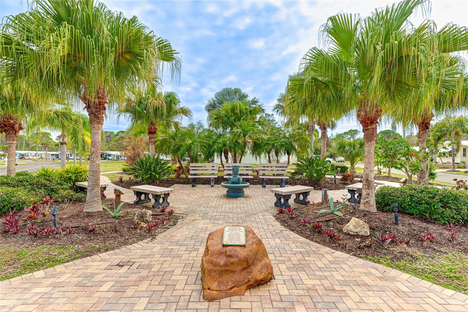 93 N EASTER ISLAND CIR