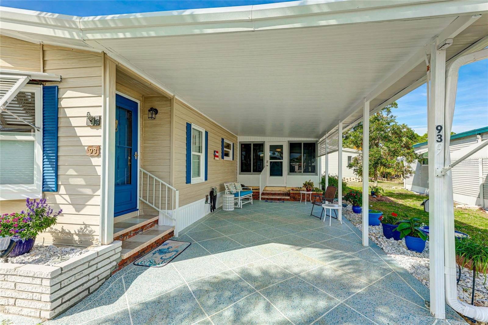 93 N EASTER ISLAND CIR
