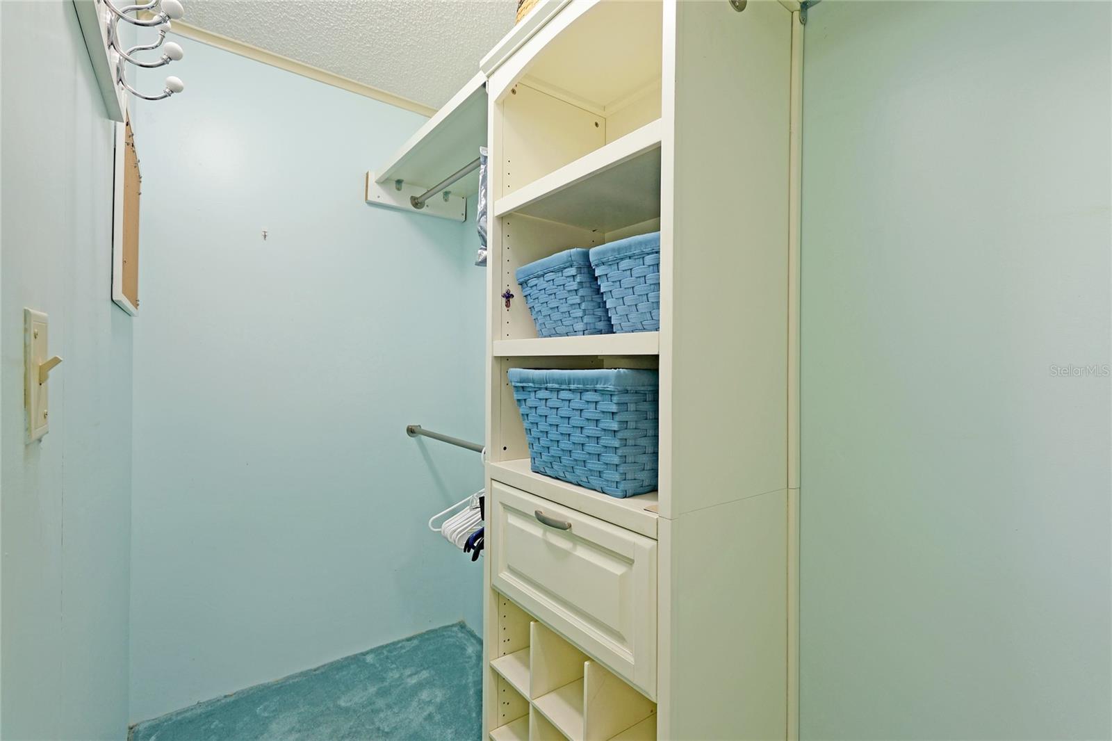 93 N EASTER ISLAND CIR