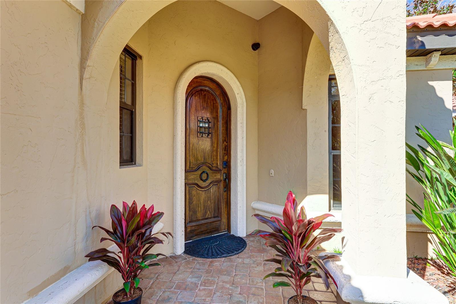 5624 AARON CT