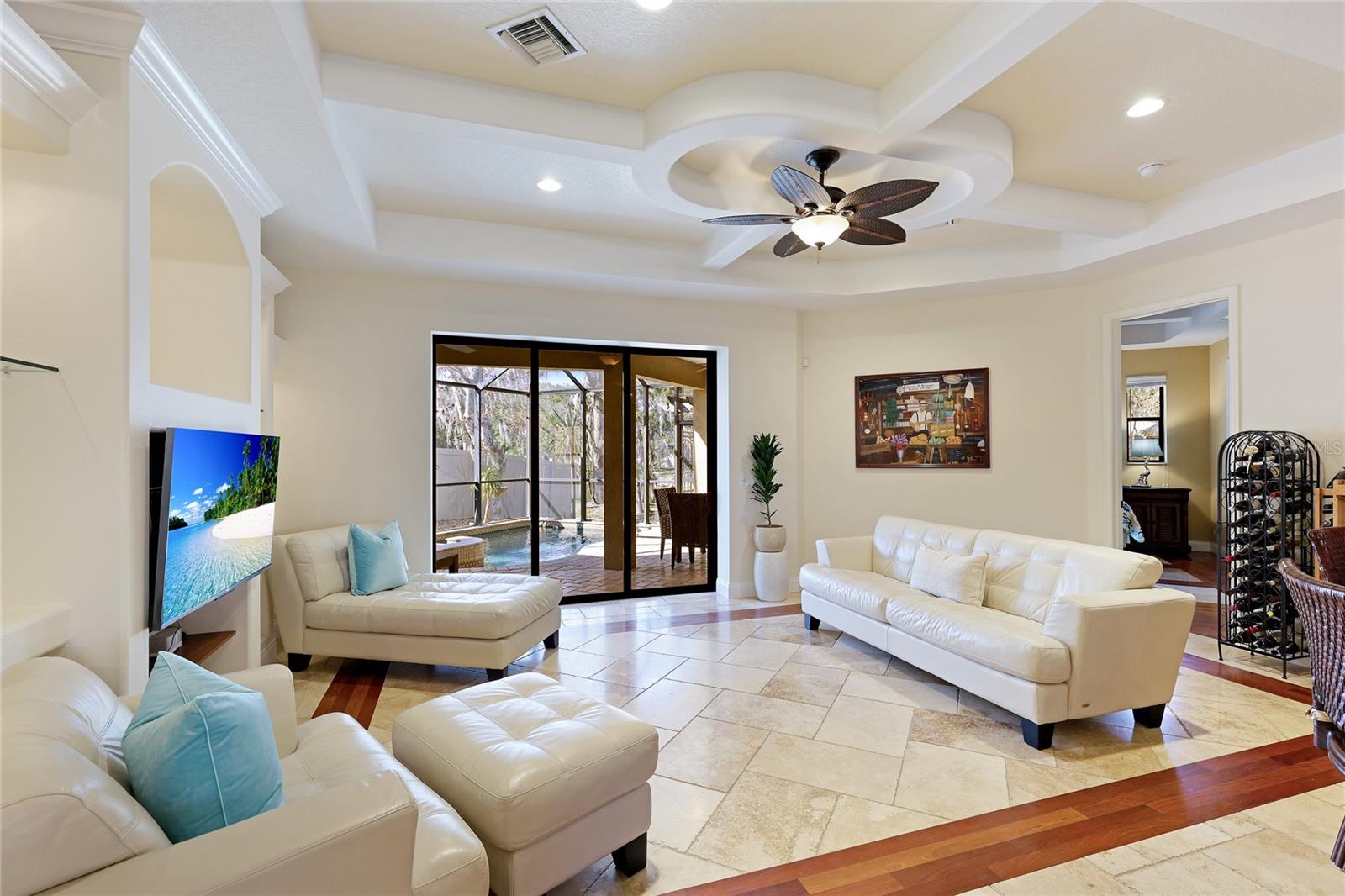 5624 AARON CT