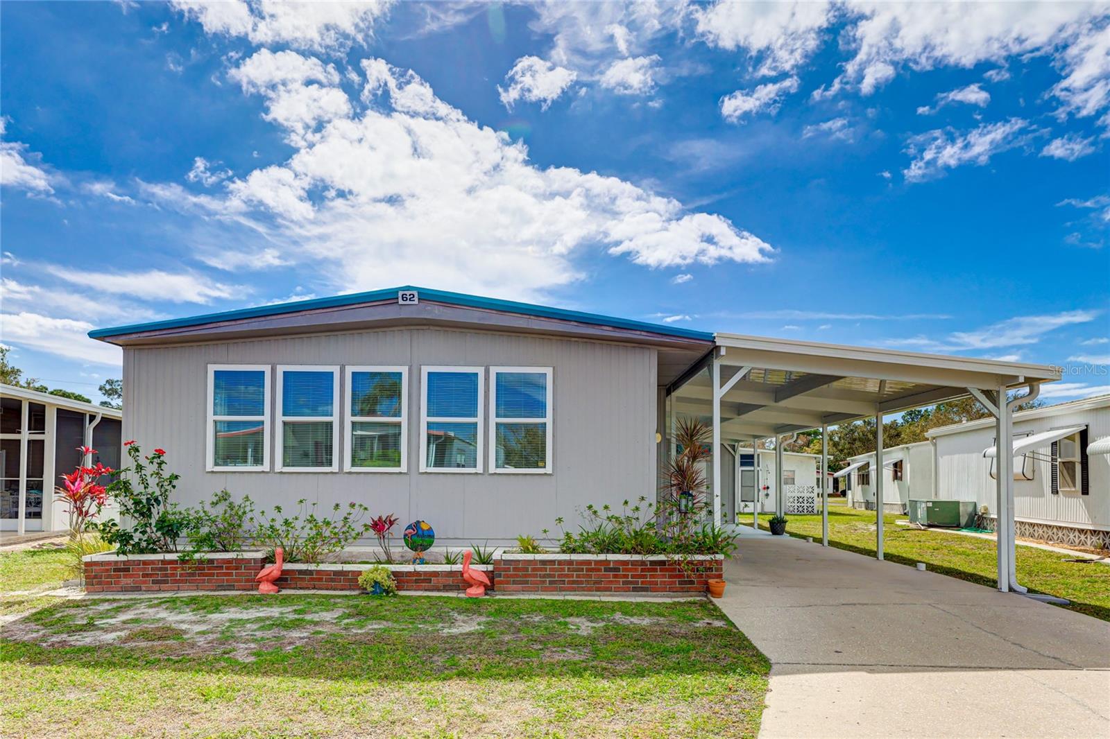 62 S EASTER ISLAND CIR