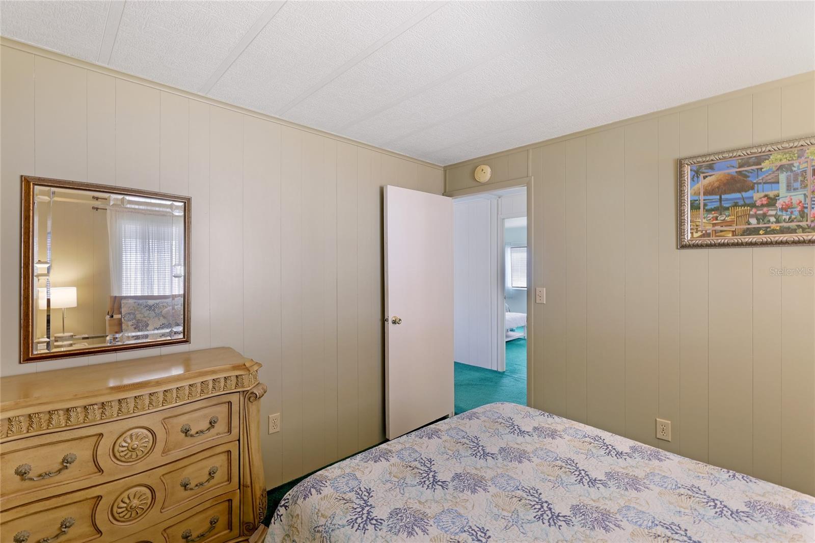 62 S EASTER ISLAND CIR