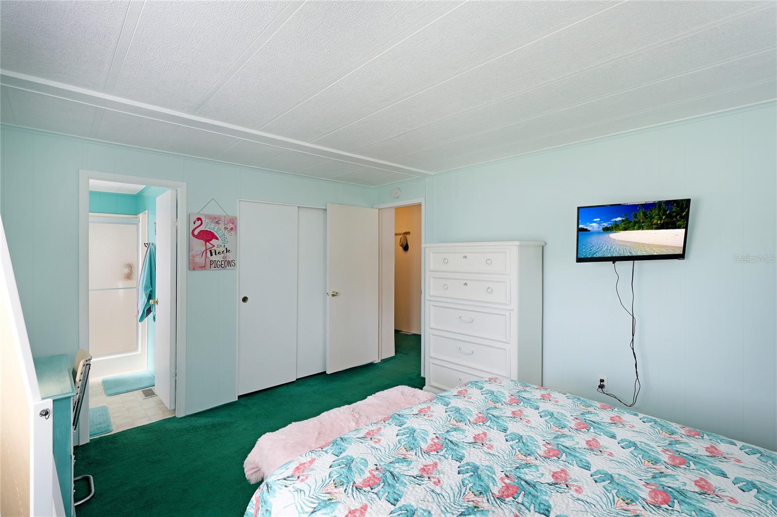 62 S EASTER ISLAND CIR