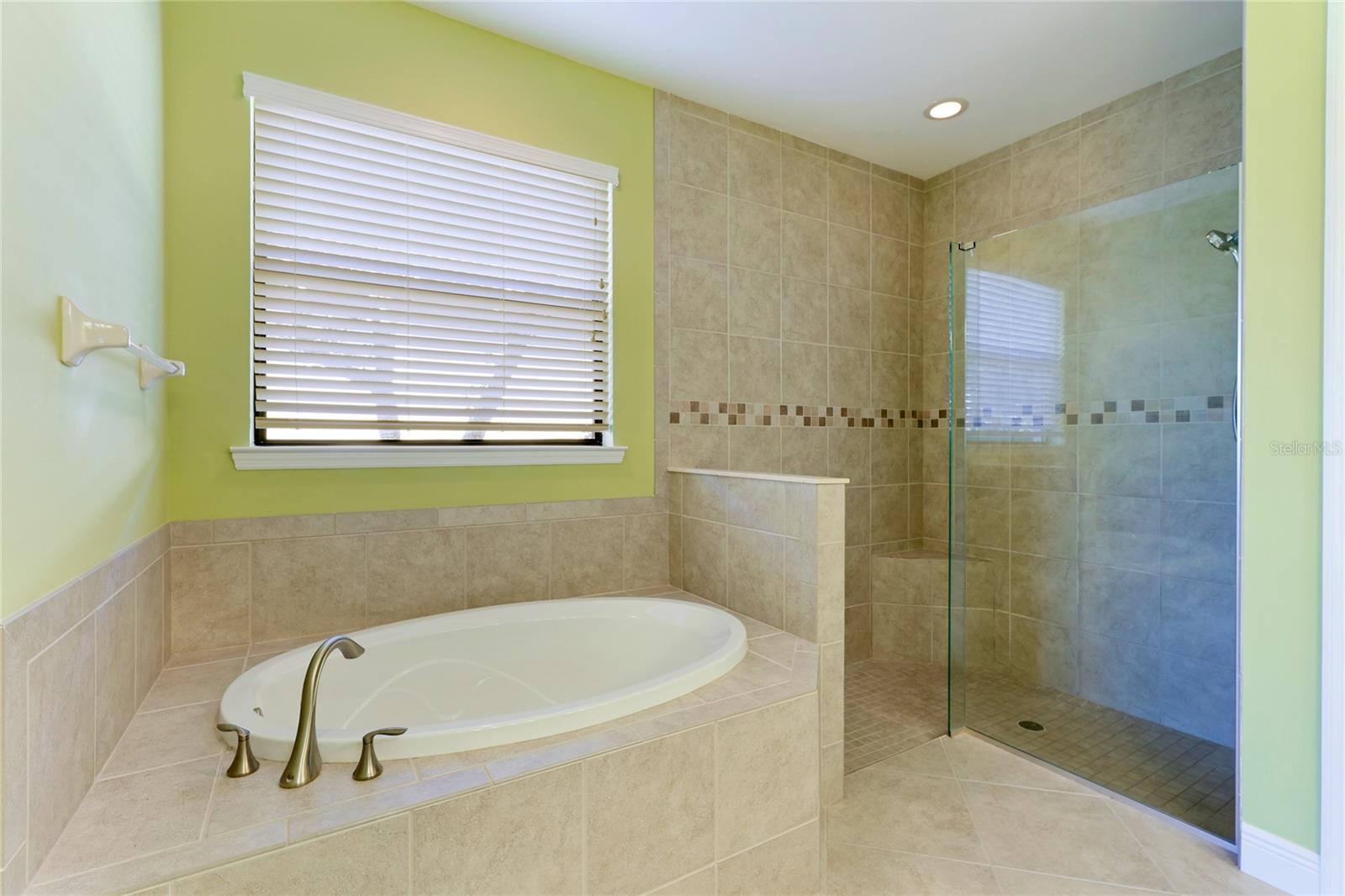 1317 CIELO CT