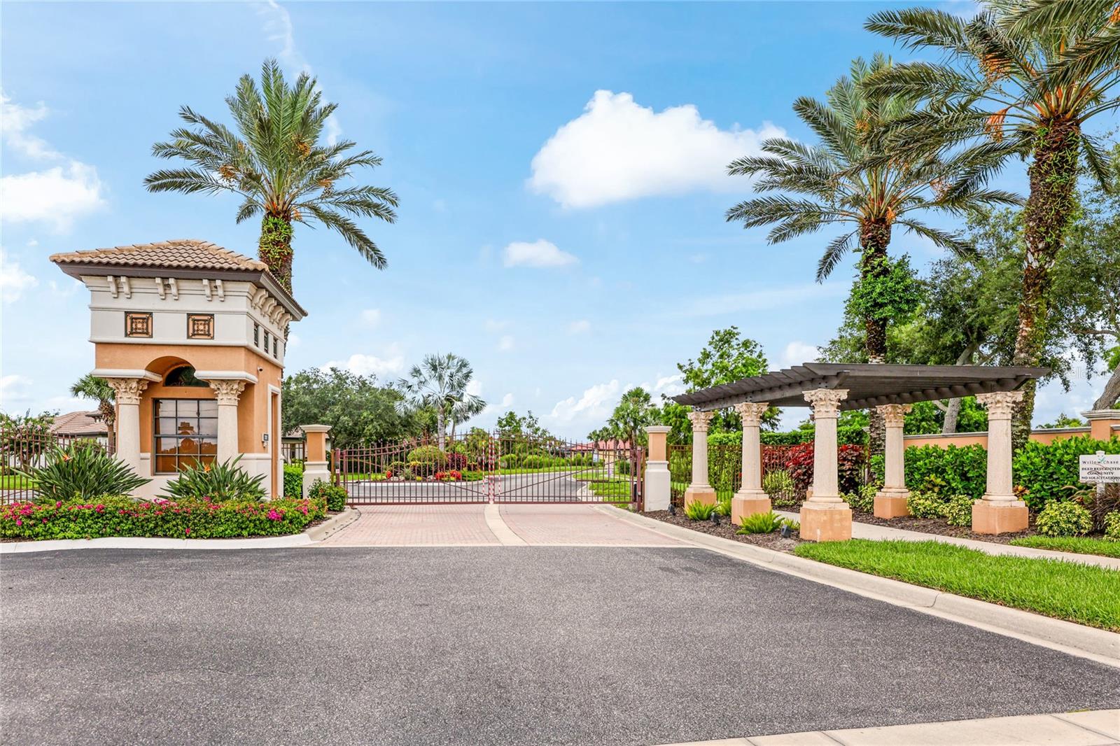 1154 CIELO CT