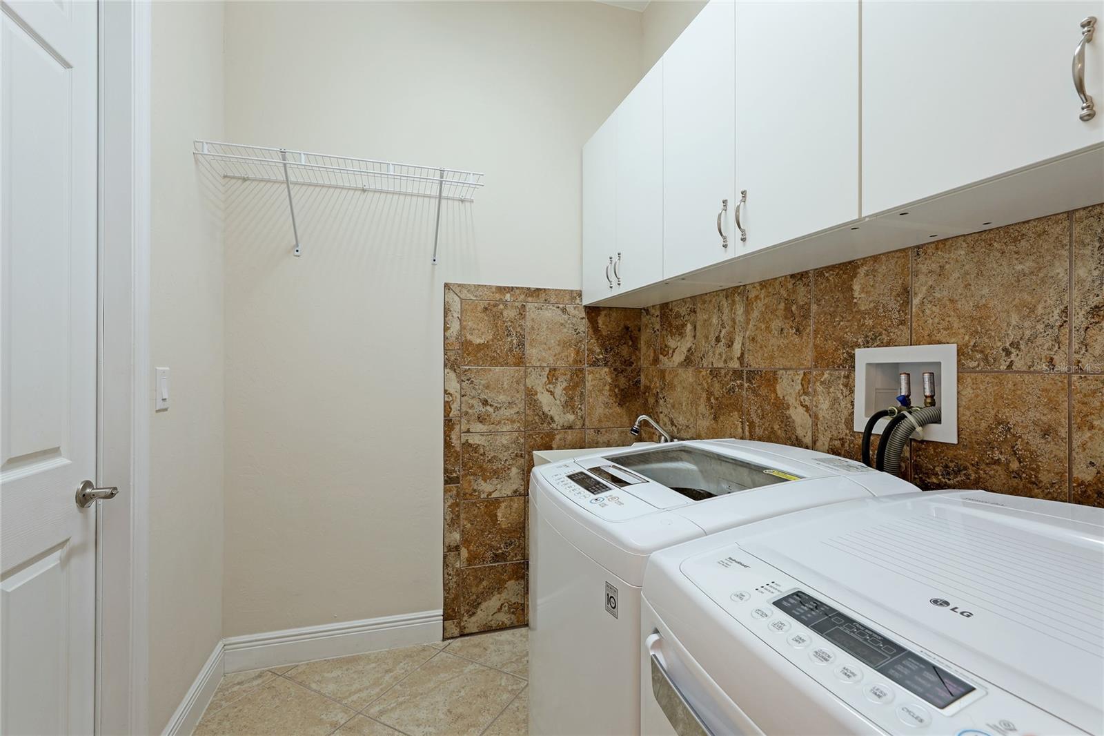 1154 CIELO CT