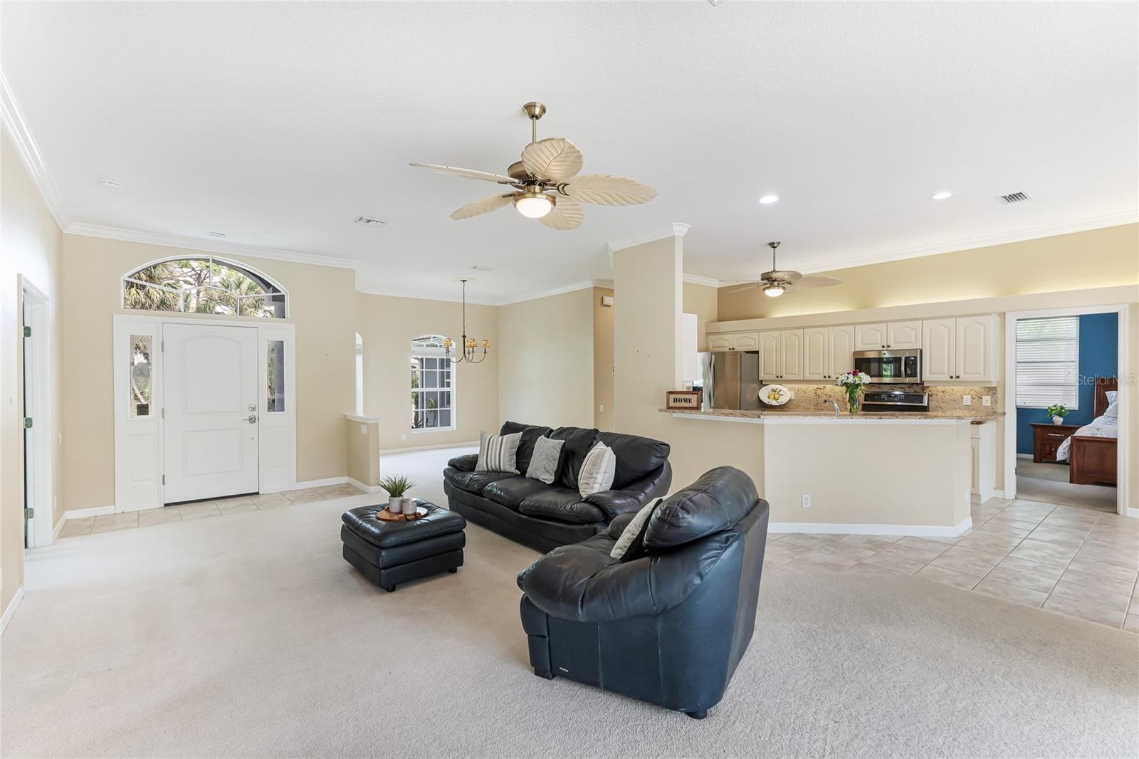 2100 CALUSA LAKES BLVD