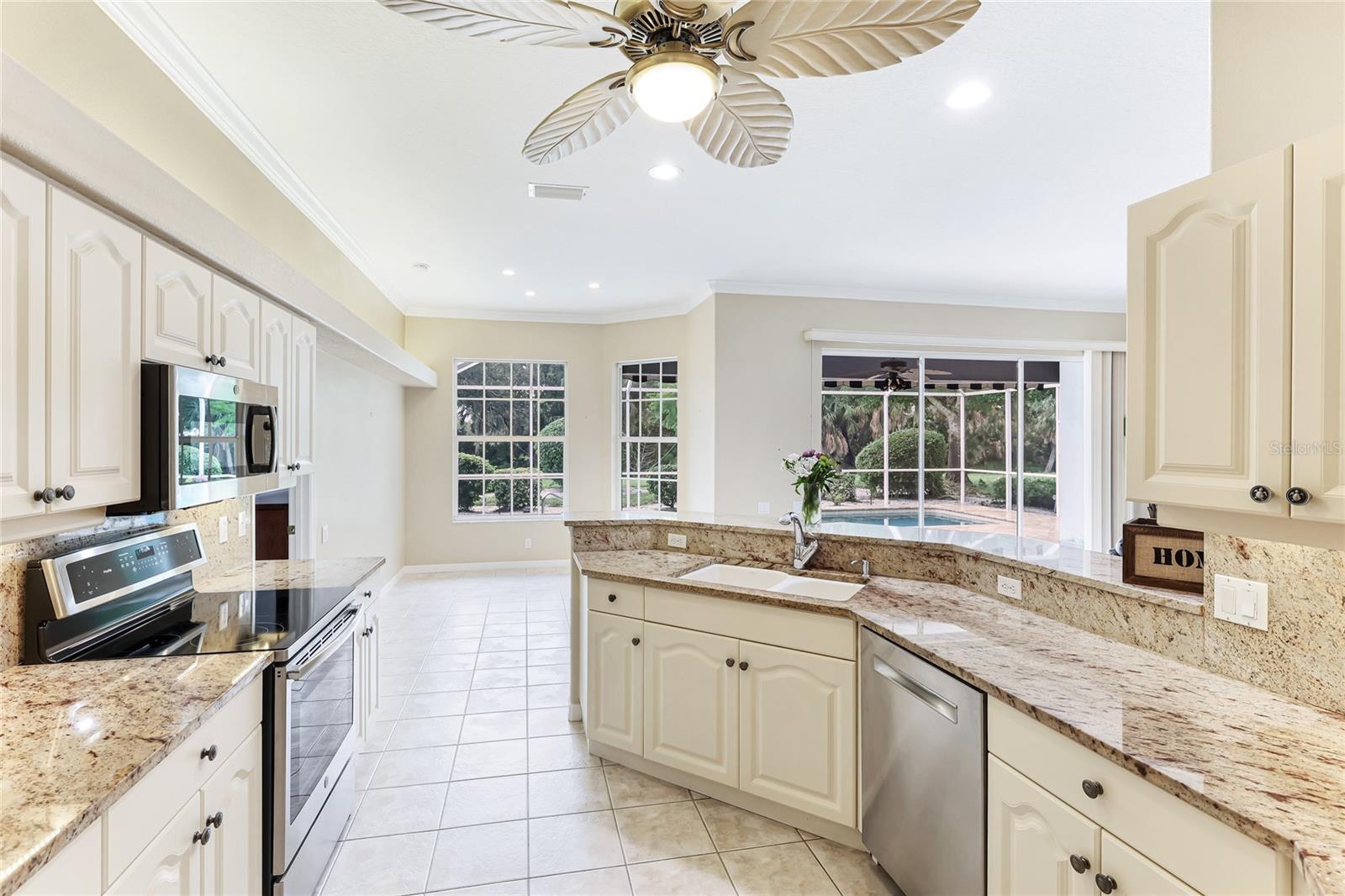 2100 CALUSA LAKES BLVD