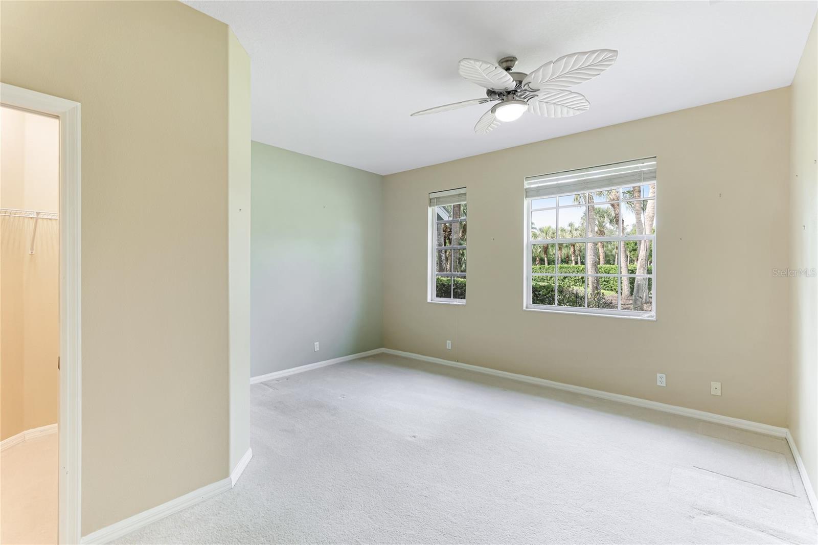2100 CALUSA LAKES BLVD