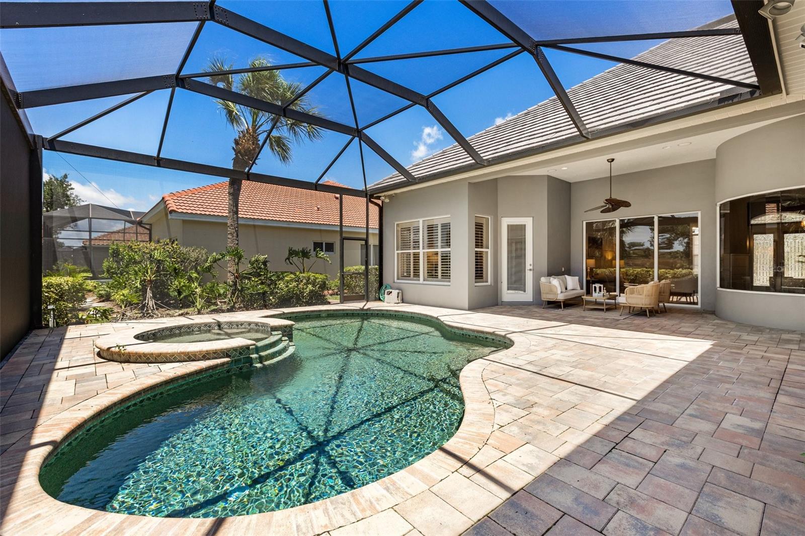 52 GRANDE FAIRWAY