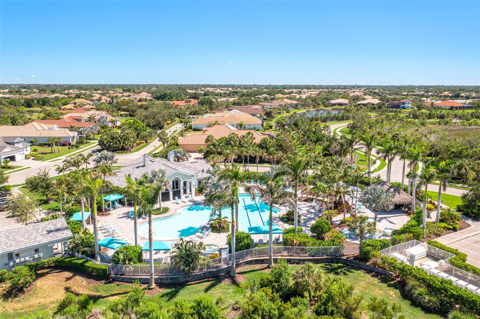 52 GRANDE FAIRWAY