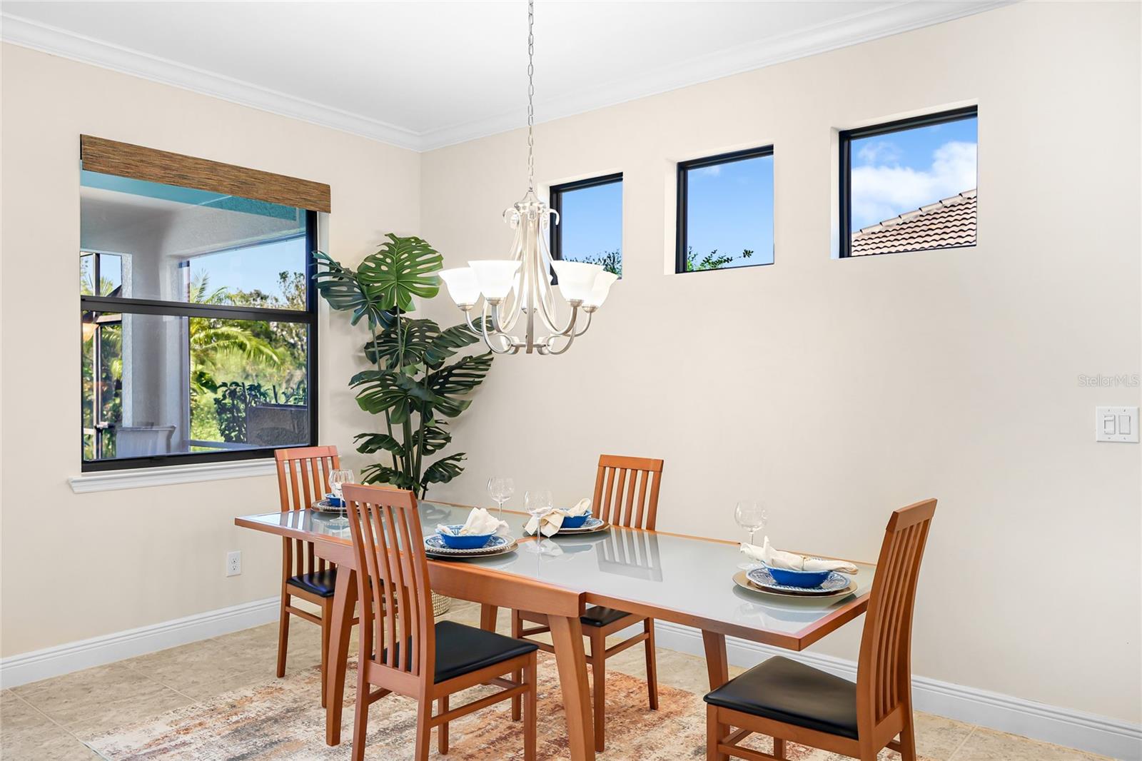 1358 CIELO CT