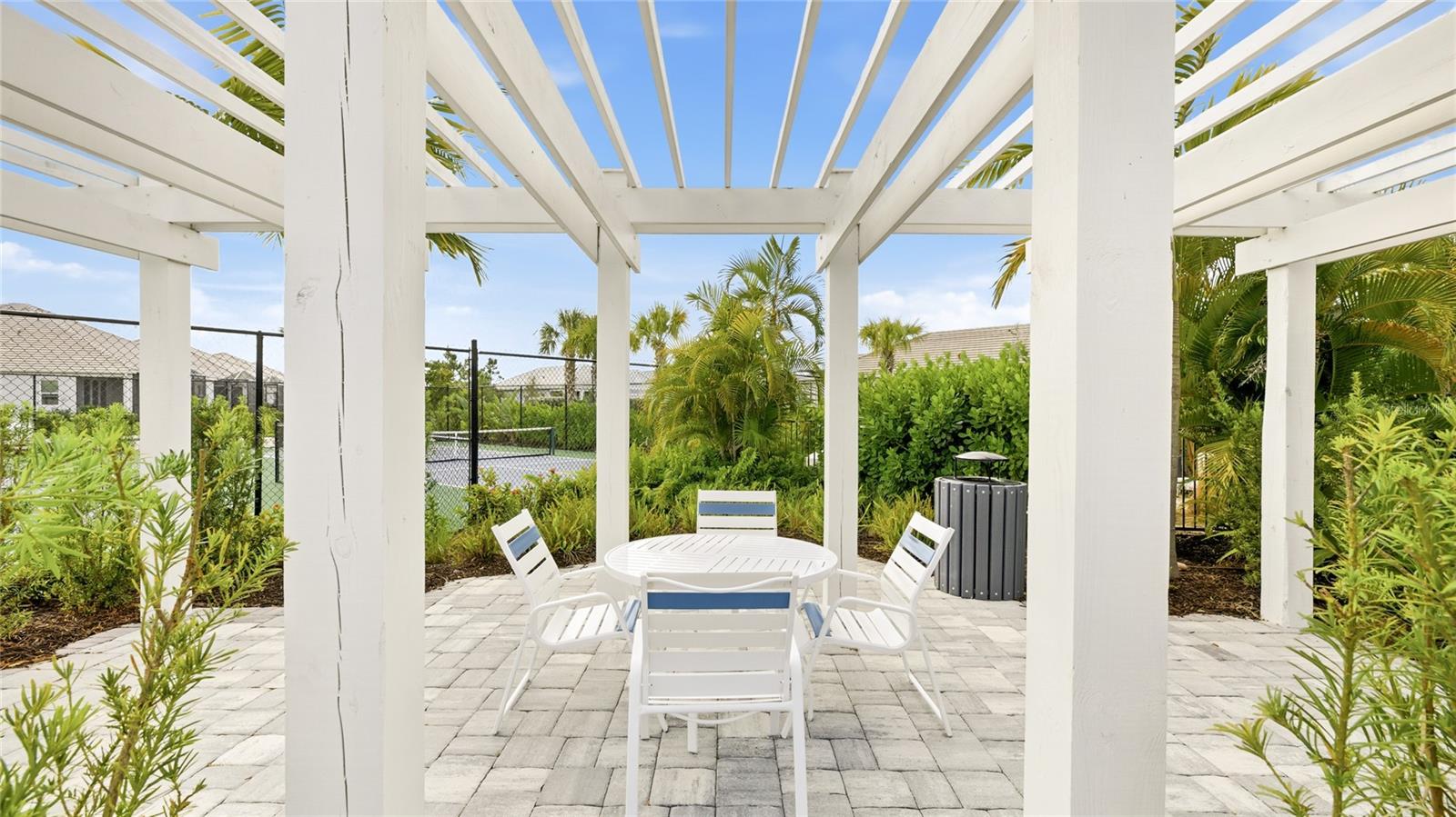 17975 FRANKLIN PARK CT