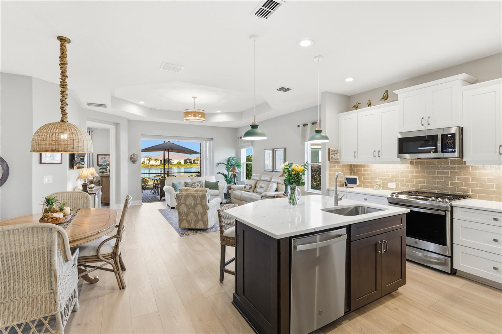 17975 FRANKLIN PARK CT