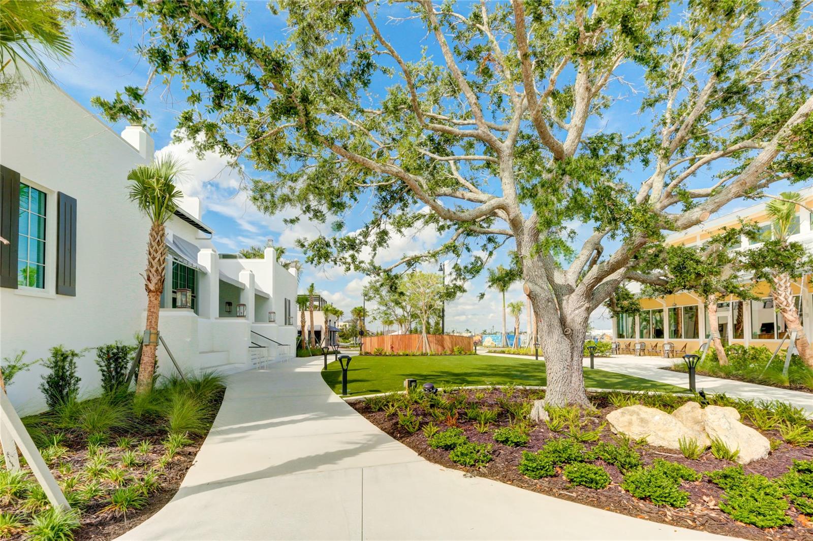 17975 FRANKLIN PARK CT