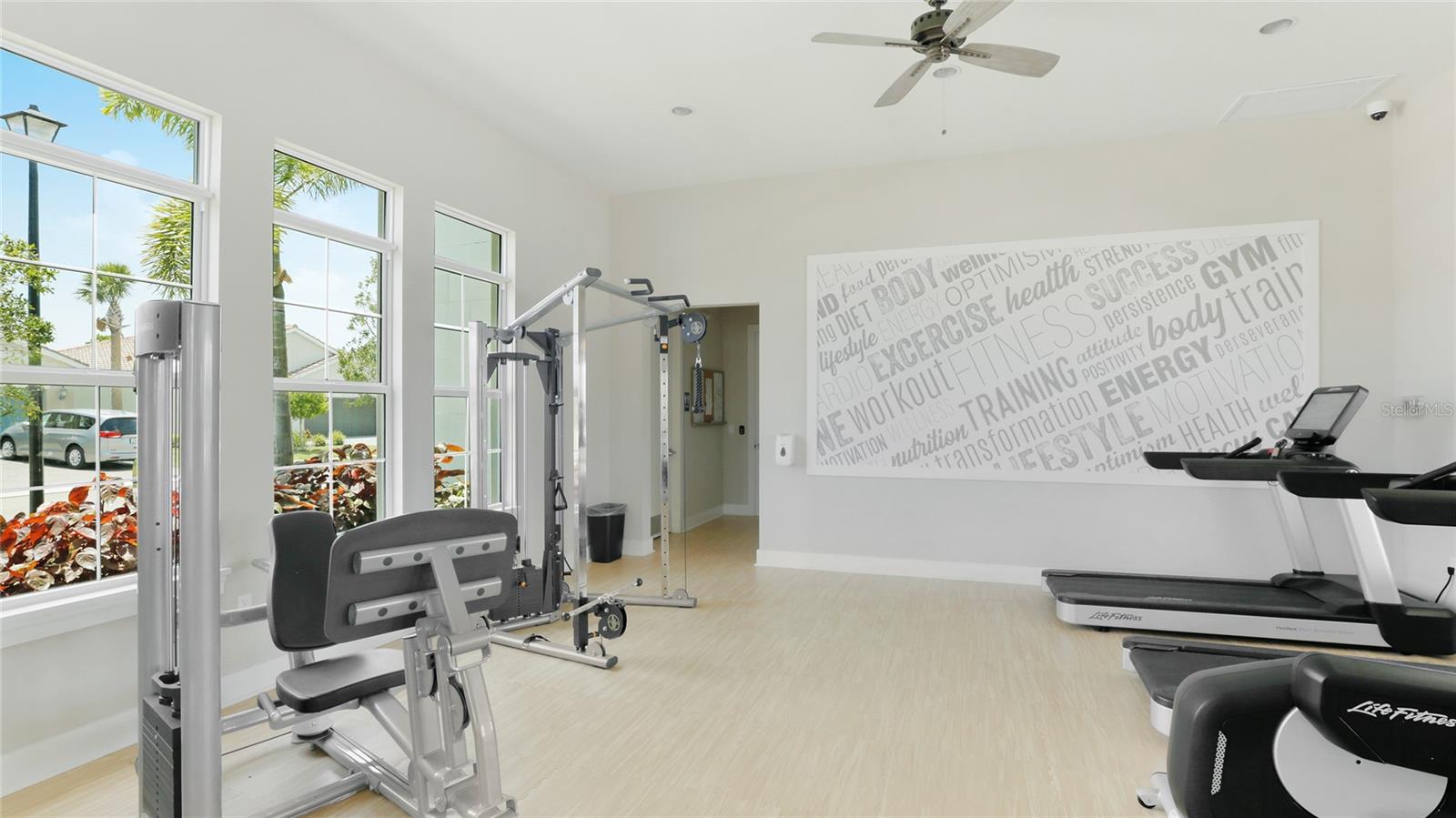 333 DAYLILY BLVD
