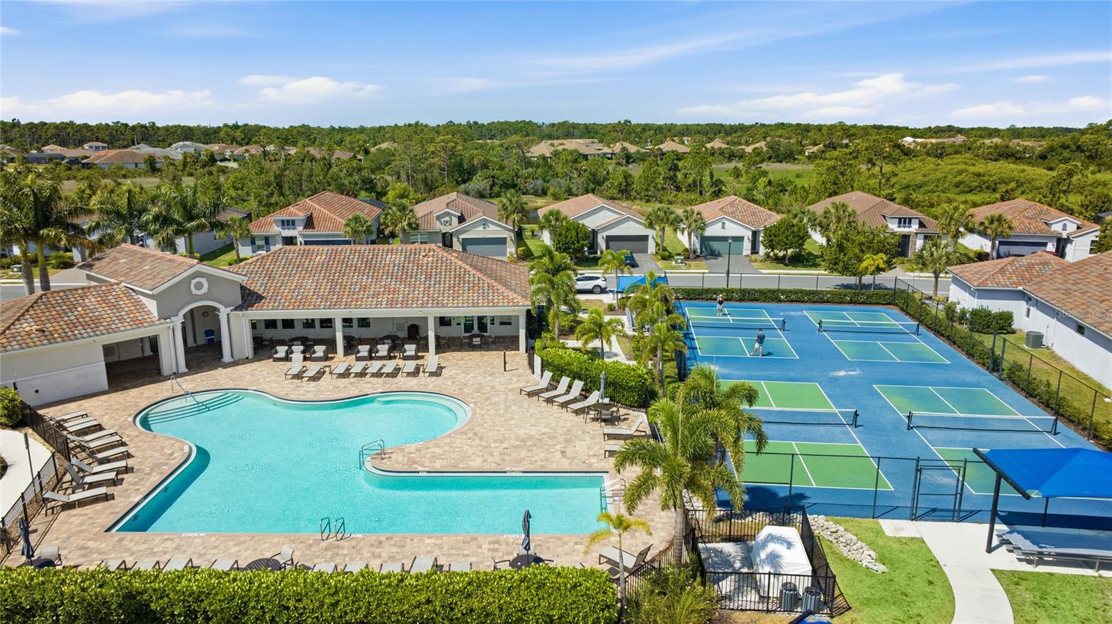 333 DAYLILY BLVD