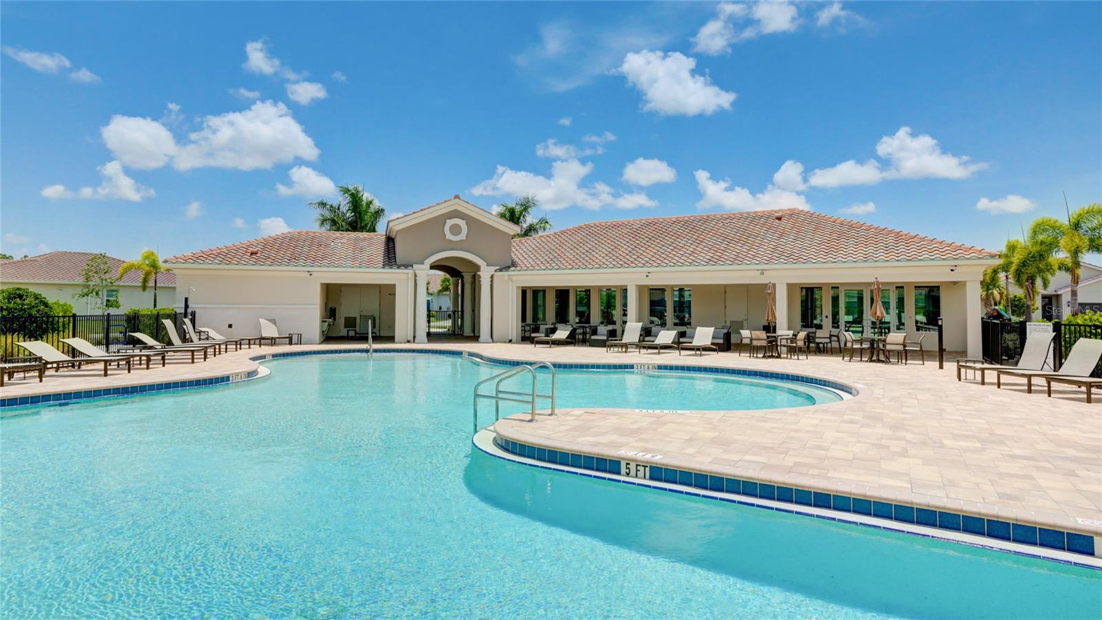 333 DAYLILY BLVD