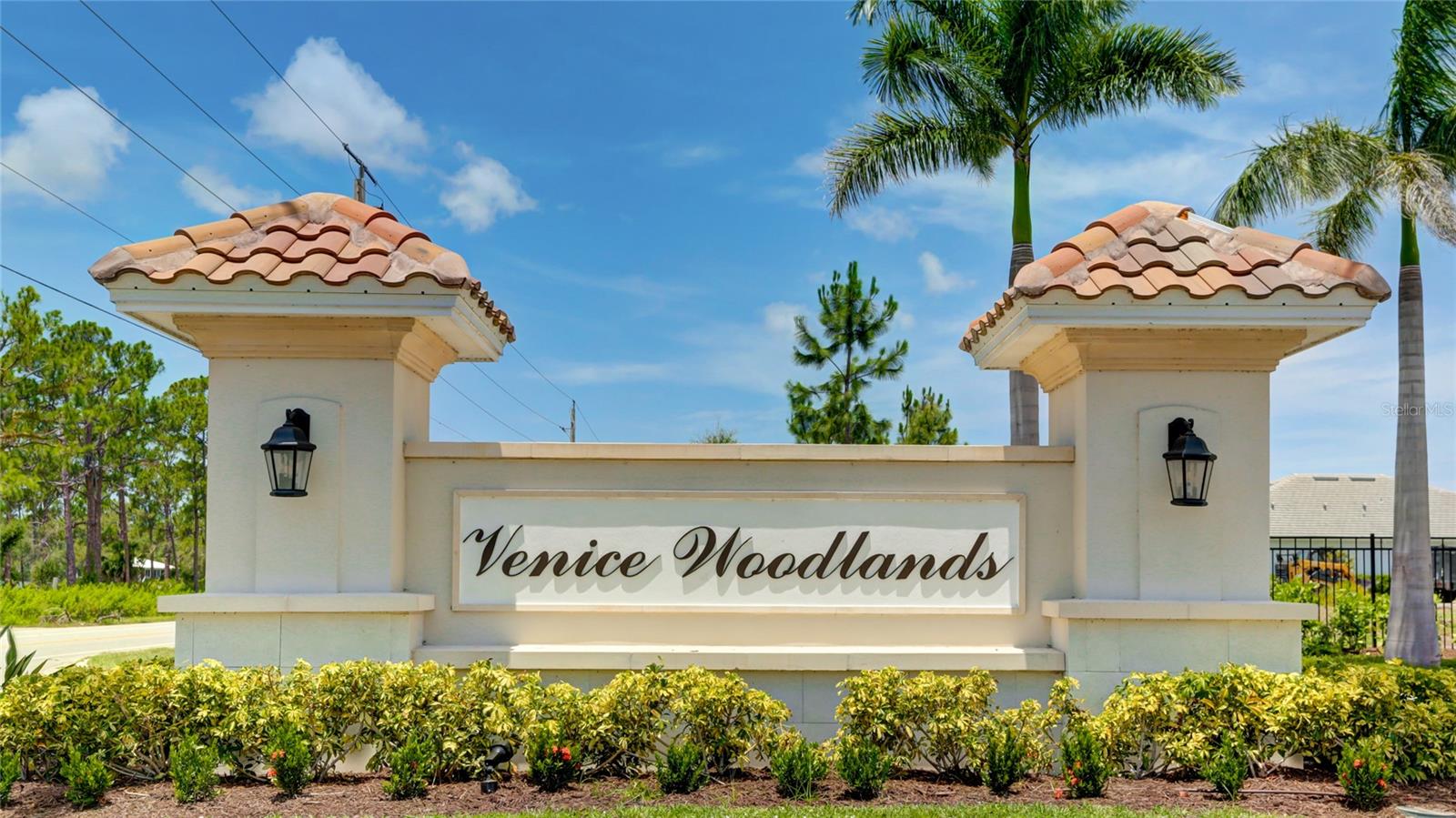 333 DAYLILY BLVD