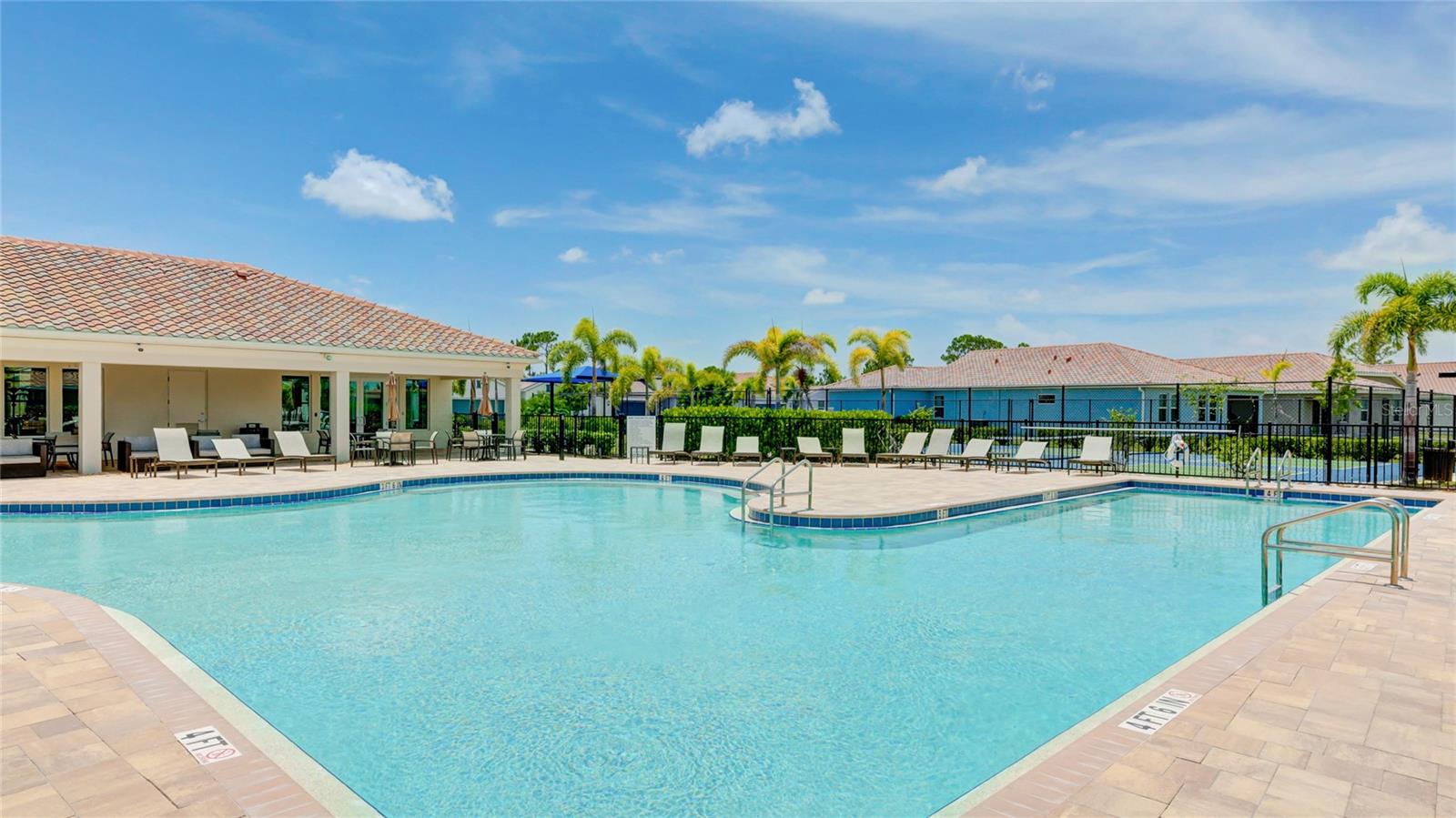 333 DAYLILY BLVD