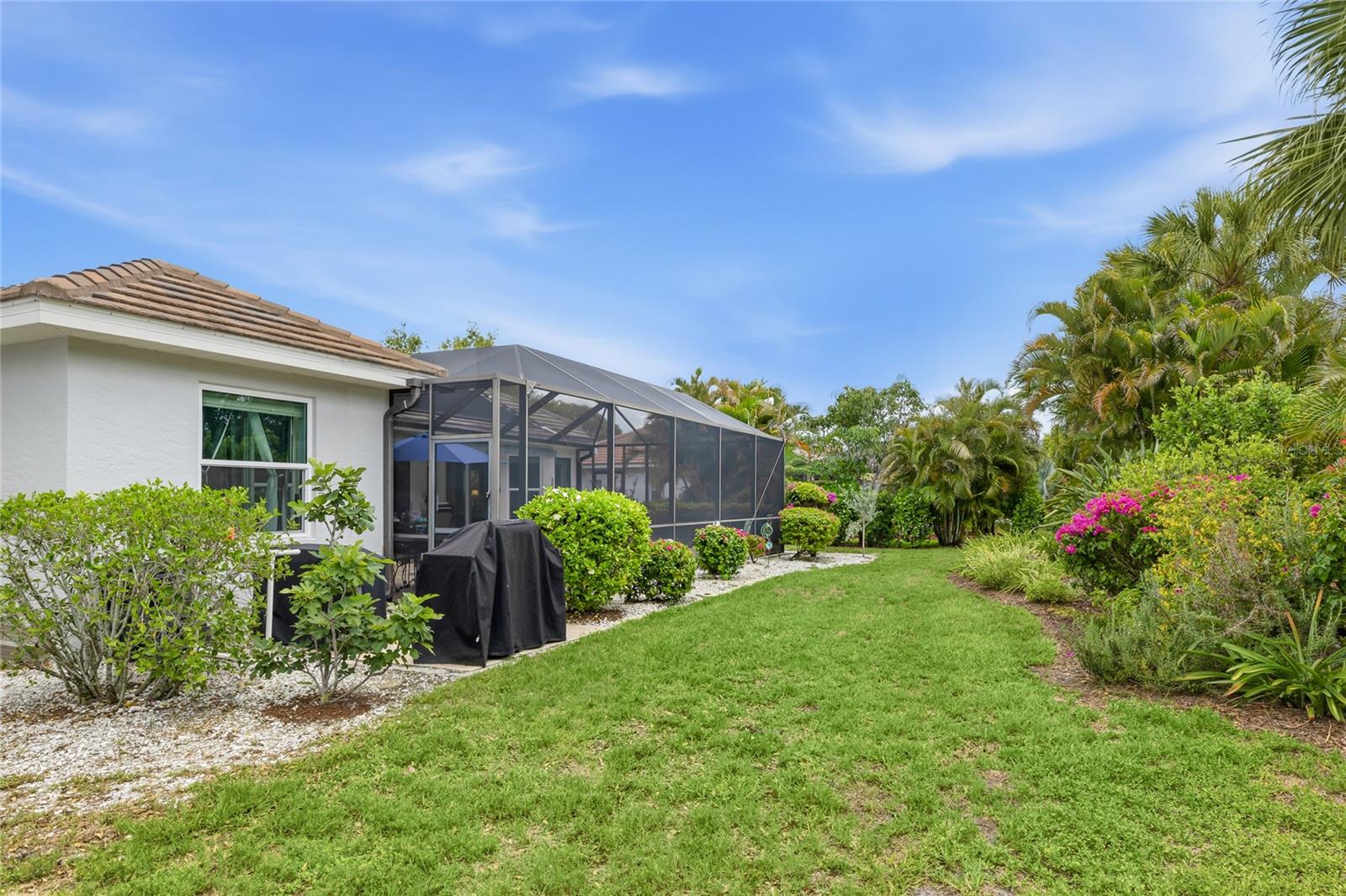 2102 CALUSA LAKES BLVD