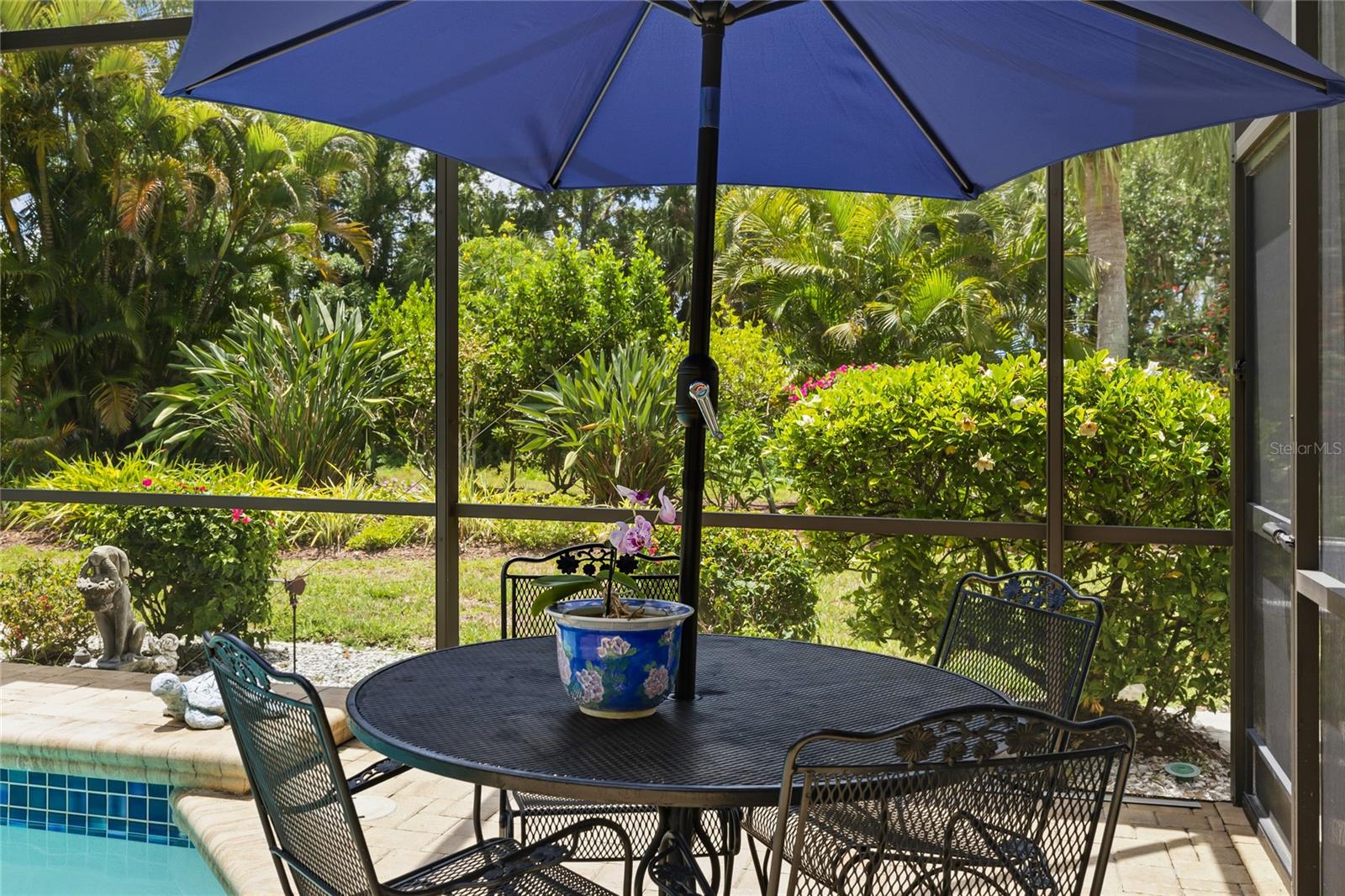2102 CALUSA LAKES BLVD