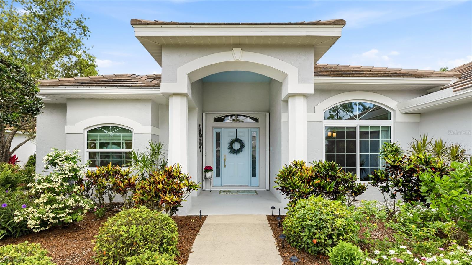2102 CALUSA LAKES BLVD