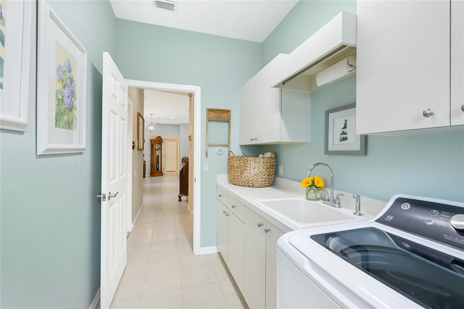 2102 CALUSA LAKES BLVD