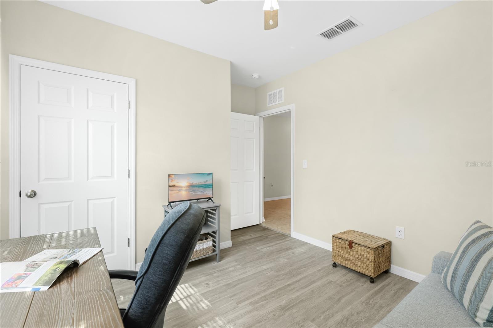 24413 BANDONI PL