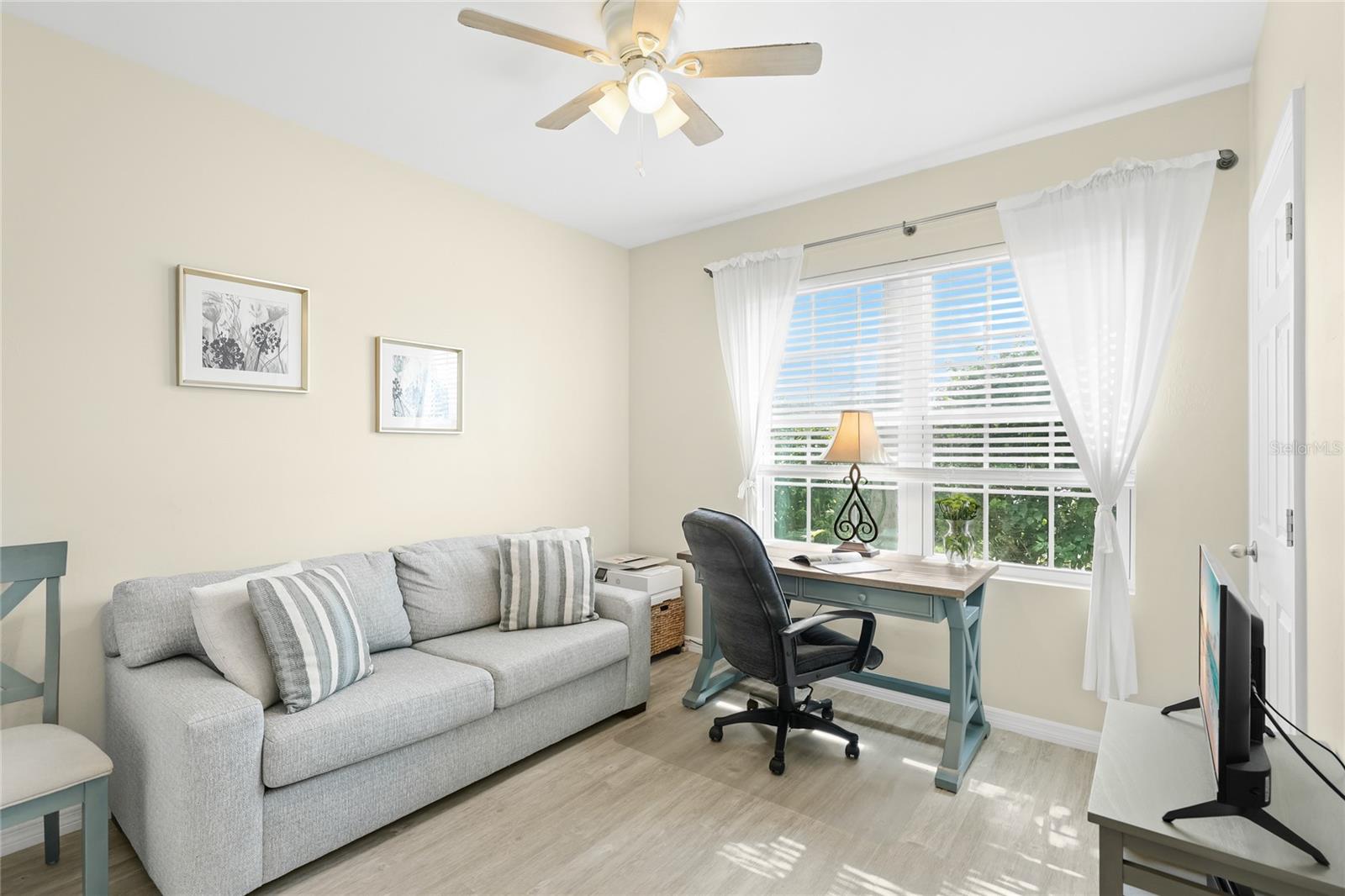 24413 BANDONI PL