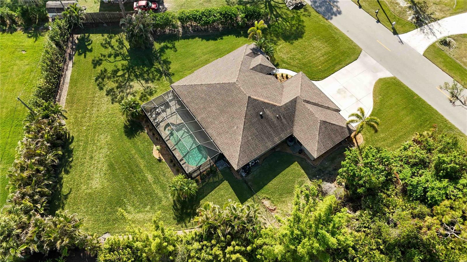 2665 ALAMANDER AVE