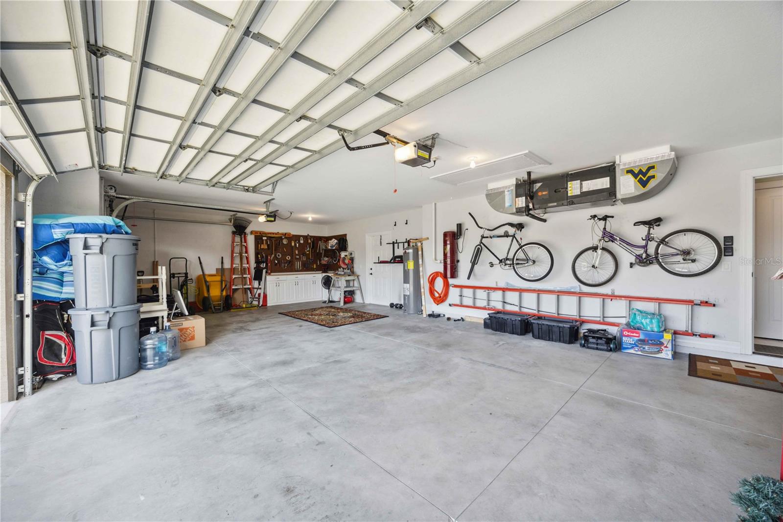 2665 ALAMANDER AVE