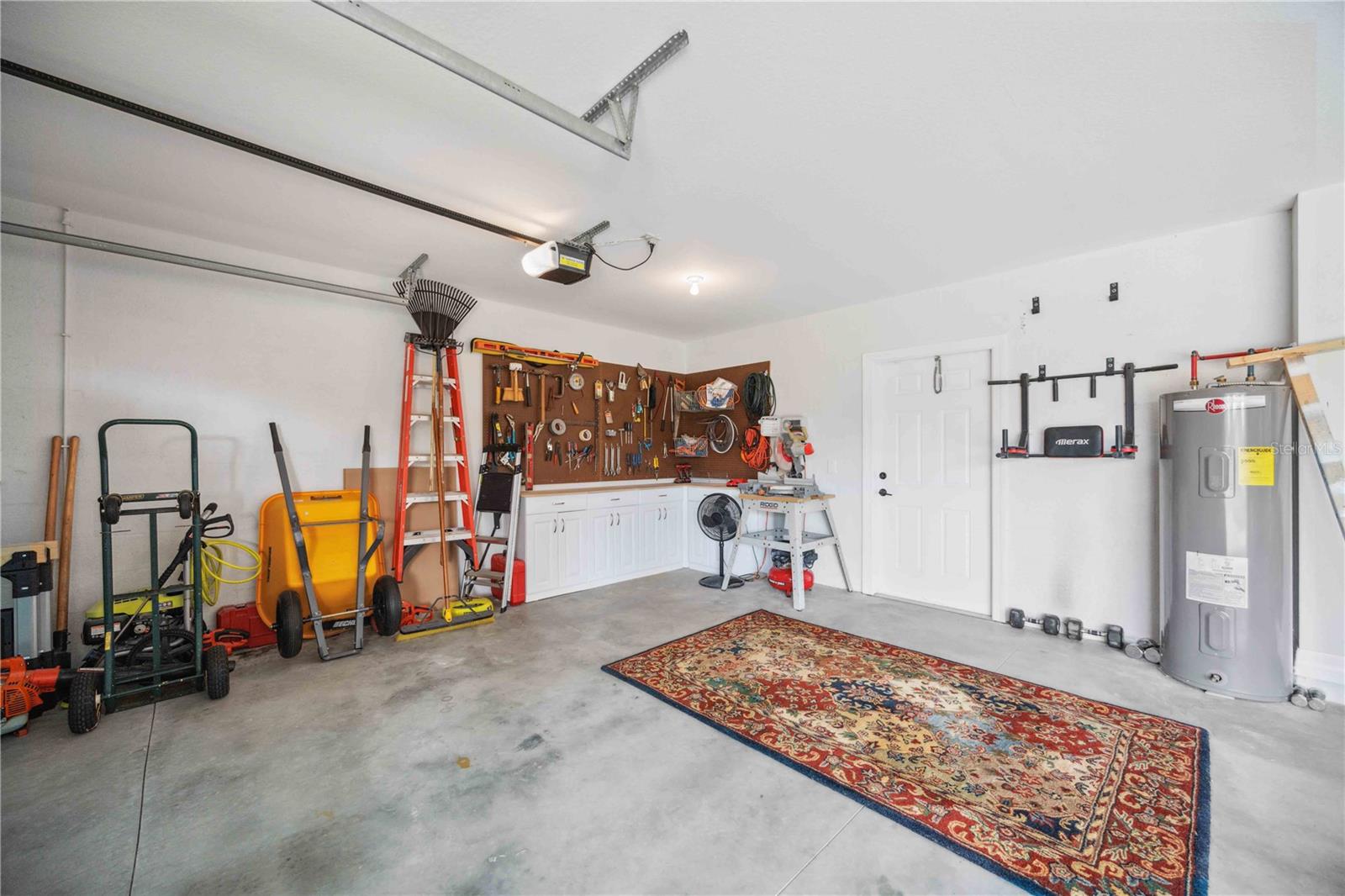 2665 ALAMANDER AVE