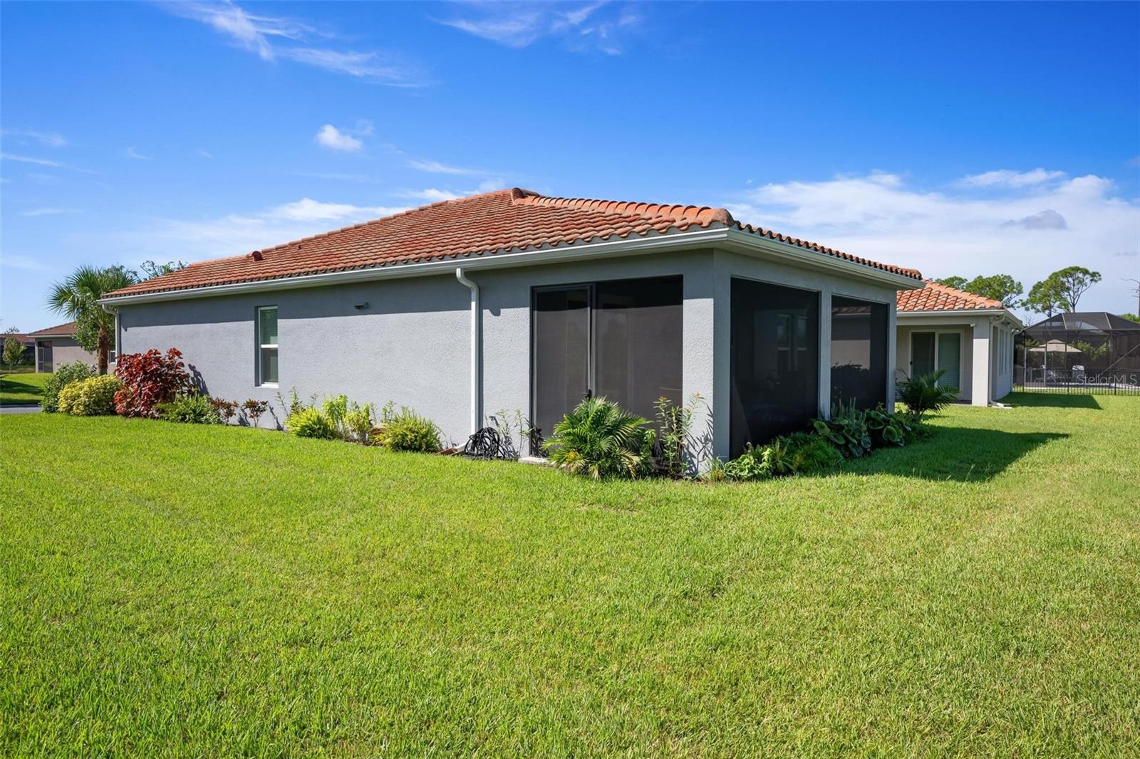333 DAYLILY BLVD