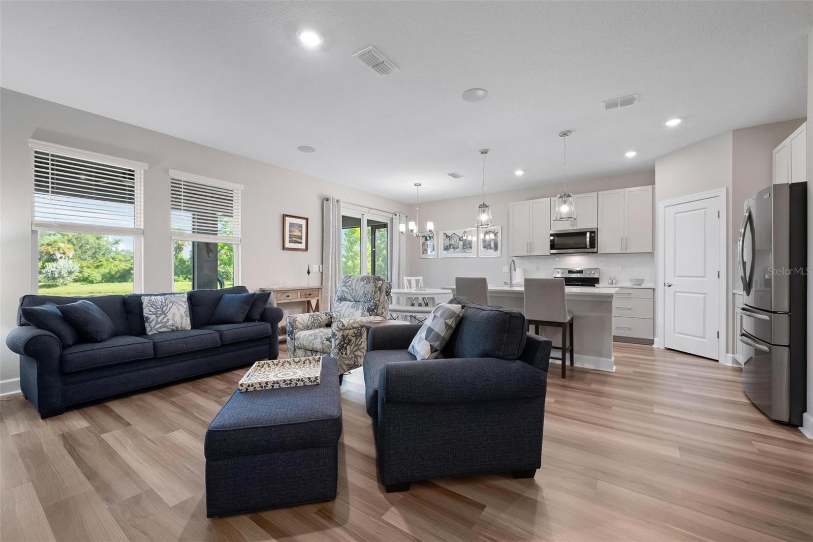 333 DAYLILY BLVD
