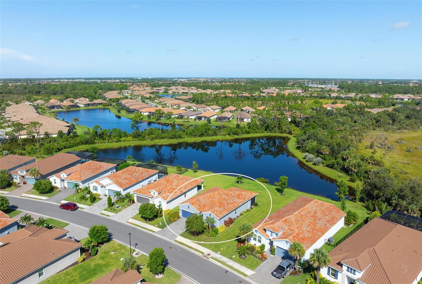 333 DAYLILY BLVD