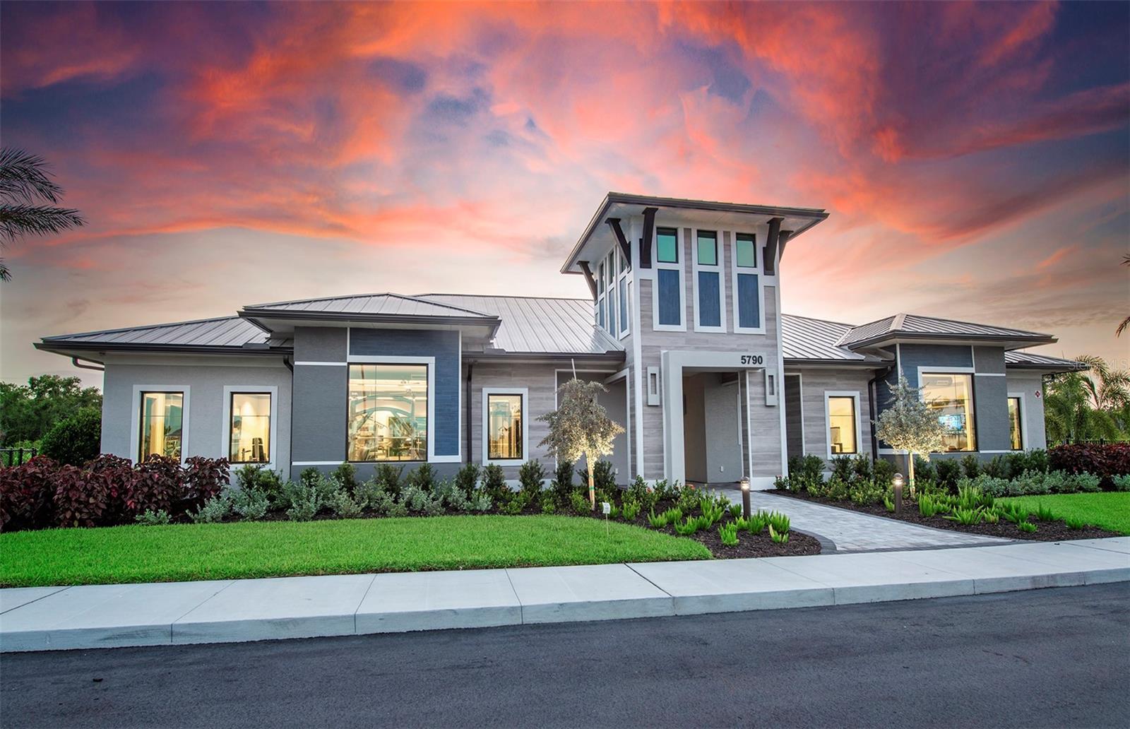 16423 SAPPHIRE POINT DR